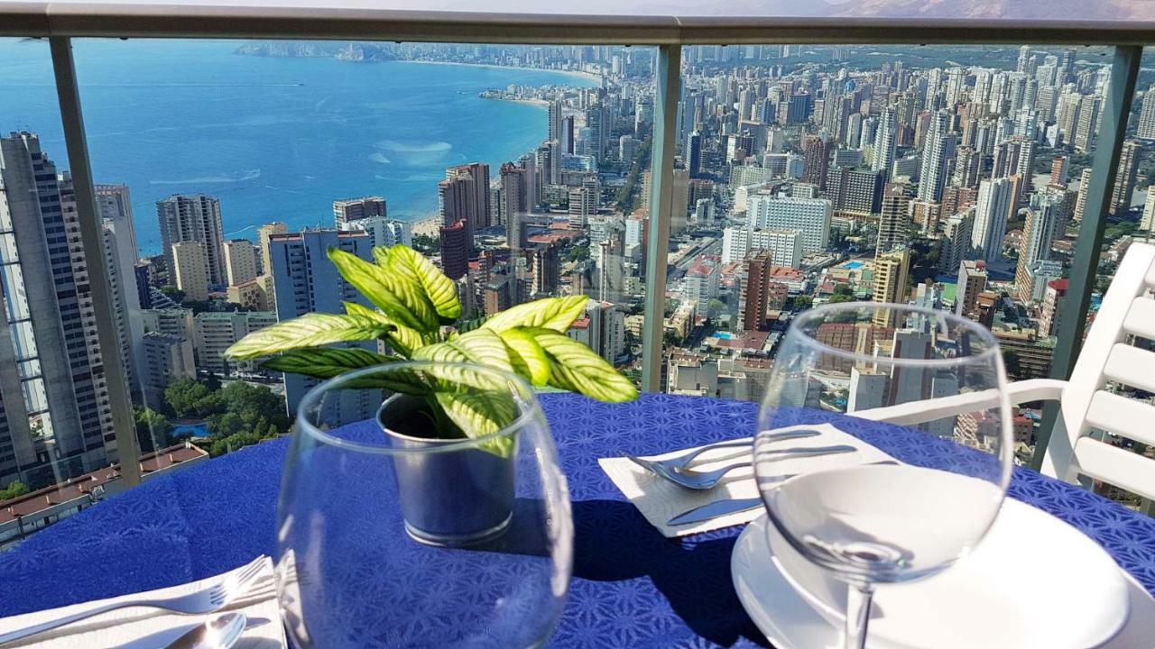 Highrise Apartment With Private Terrace & Sea Views - 34Th Floor Benidorm Exteriör bild
