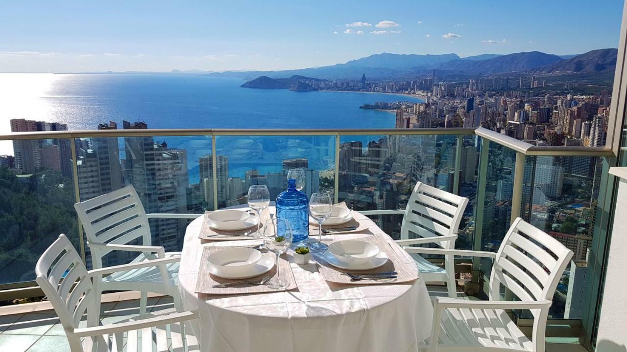 Highrise Apartment With Private Terrace & Sea Views - 34Th Floor Benidorm Exteriör bild