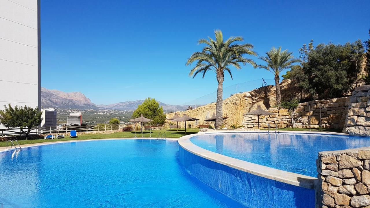 Highrise Apartment With Private Terrace & Sea Views - 34Th Floor Benidorm Exteriör bild